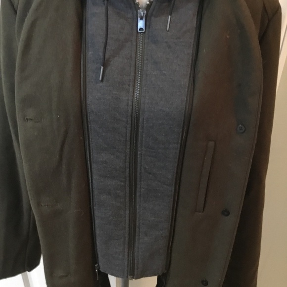 Winter coat w built in hoodie (Dickey) - Picture 2 of 3